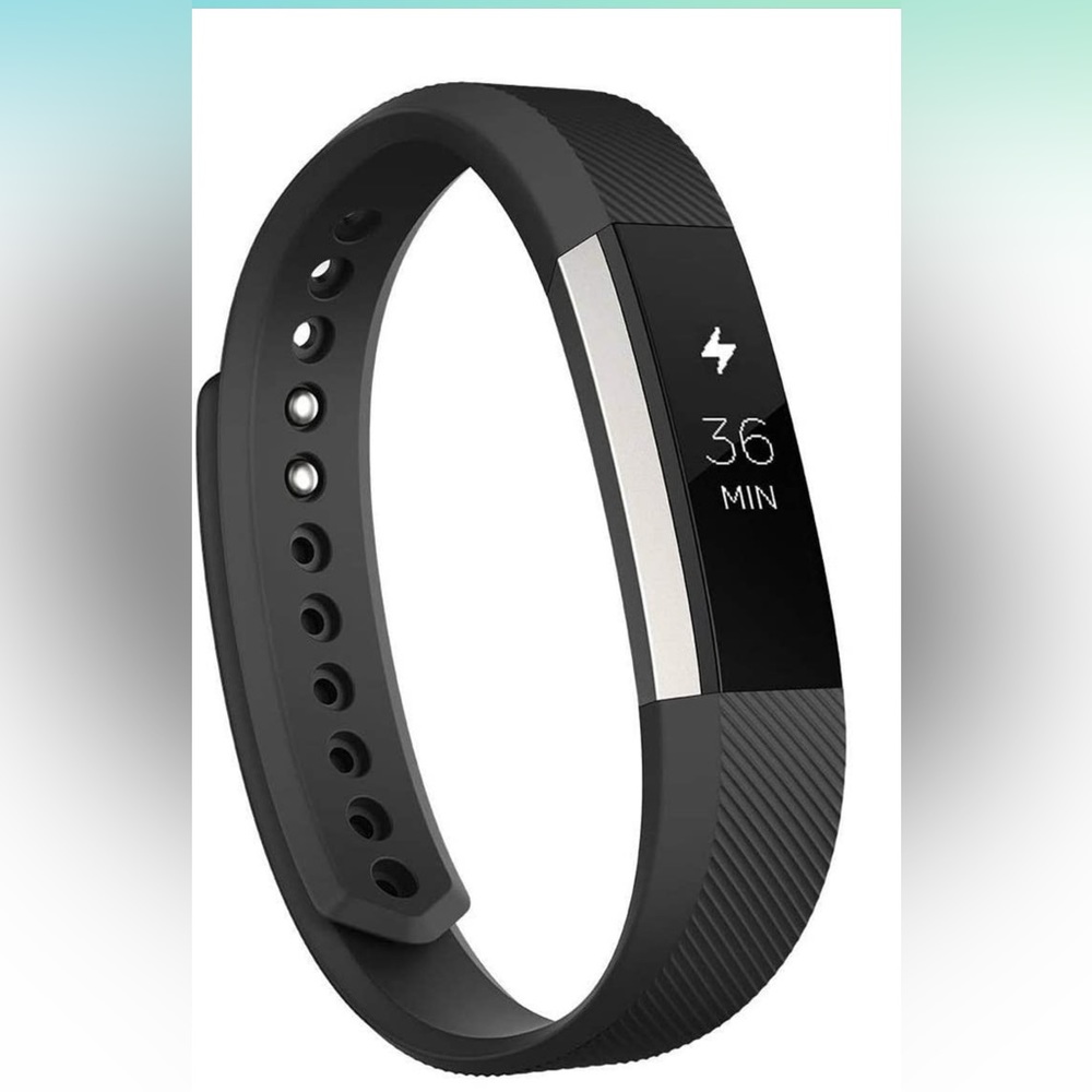 Fitbit Alta Fitness Tracker with extra charger. Small (5.5 - 6.7 Inch).